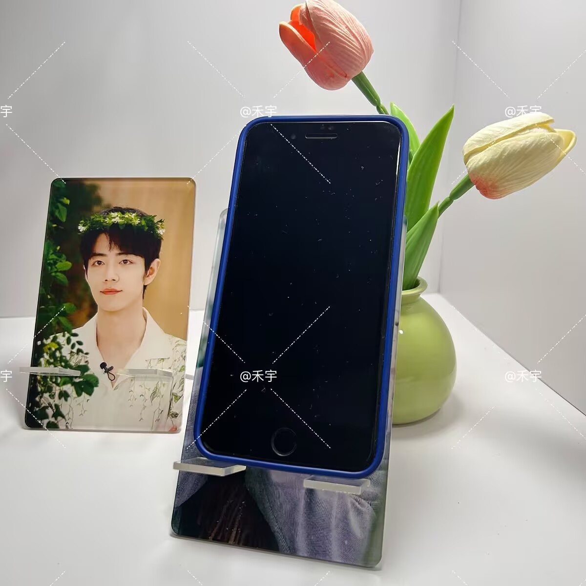 Xiao Zhan's mobile phone stand – обзор и цена Accessories With Watch