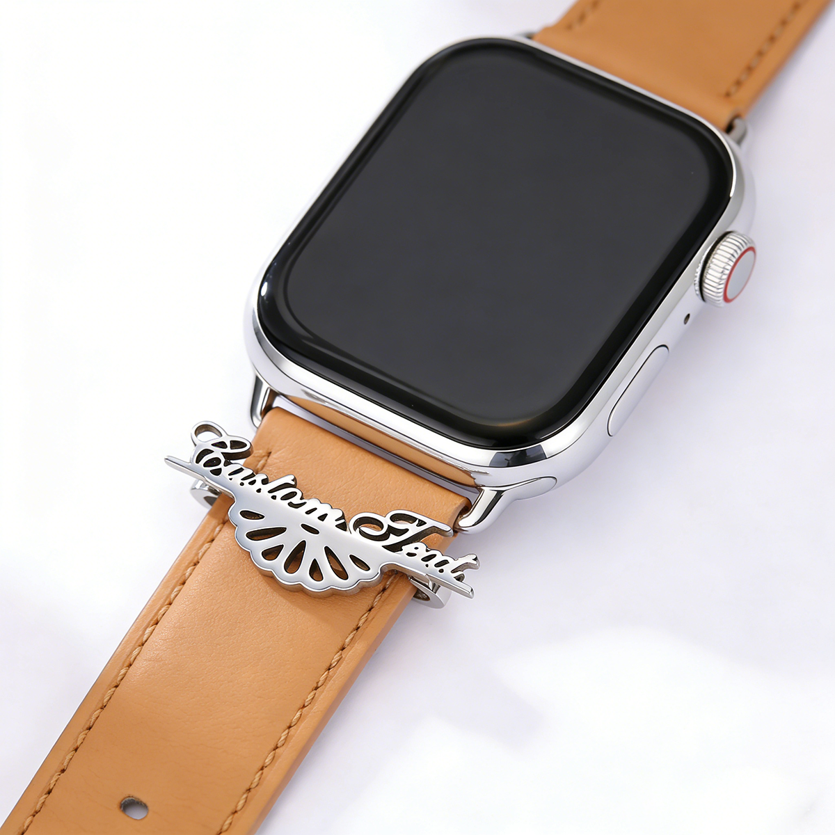 Chandler Custom Name Fan-Shape – обзор и цена Smartwatch Straps & Accessories